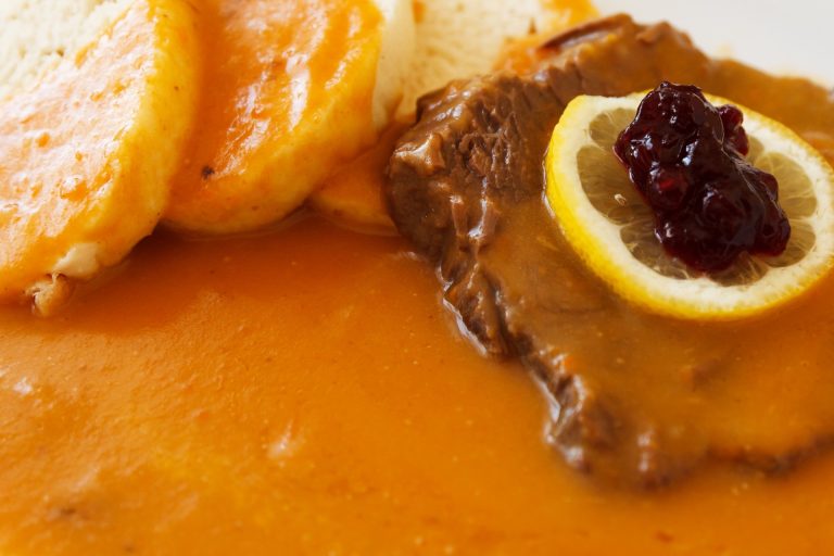 Entrecote cu sos de portocale. Sursa foto: Pixabay / PublicDomainPictures