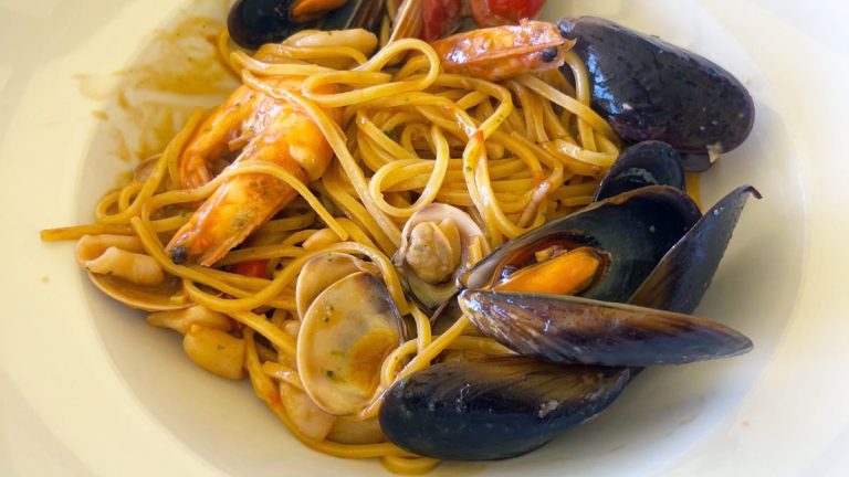 Tagliolini cu fructe de mare.Sursă foto: arhivă personală
