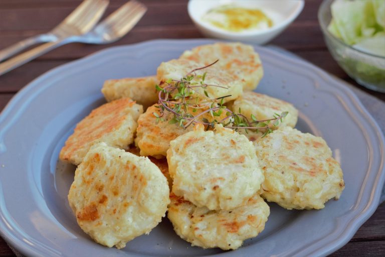 Chifteluțe de conopidă la cuptor. Sursa foto : pixabay / Einladung_zum_Essen